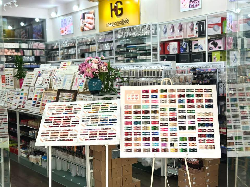 Thế Giới Nail 666: Vietnam's Nail Supply Hub for Salons and Artists